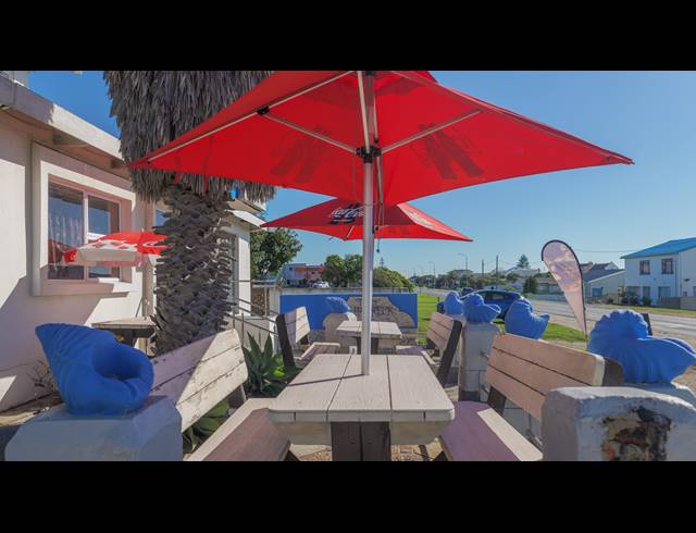 5 BEDROOM FREESTANDING FOR SALE IN OCEANVIEW HEIGHTS